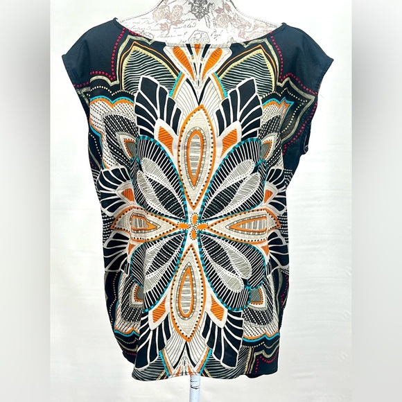 🛍️ALLEN B. Black sheer graphic‎ print scoop neck top size XS. - Picture 1 of 12
